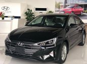 Bán xe Hyundai Elantra đời 2019, màu đen, giá tốt