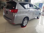 Bán Toyota Innova 2.0E sản xuất 2019, màu bạc, giá chỉ 731 triệu