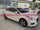 Bán Hyundai Accent sản xuất năm 2019, màu trắng, tặng kèm phụ kiện khi mua xe, hỗ trợ vay vốn 80%, LH 0902.965.732