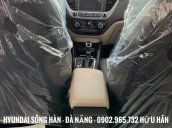 Bán Hyundai Accent sản xuất năm 2019, màu trắng, tặng kèm phụ kiện khi mua xe, hỗ trợ vay vốn 80%, LH 0902.965.732