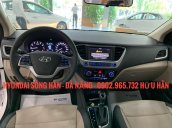 Bán Hyundai Accent sản xuất năm 2019, màu trắng, tặng kèm phụ kiện khi mua xe, hỗ trợ vay vốn 80%, LH 0902.965.732