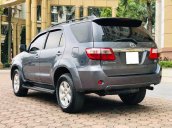 Bán Toyota Fortuner 2010 máy dầu, xám chì xe đi kỹ