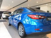 Cần bán xe Mazda 2 đời 2019, màu xanh lam