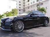 Bán Mercedes C300 năm 2018, màu đen, nhập khẩu  