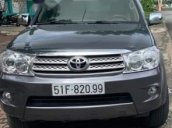 Bán gấp Toyota Fortuner sản xuất 2009, màu xám, 530 triệu