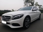 Mercesdes Benz C200 màu trắng/kem, sản xuất 2018, biển Hà Nội