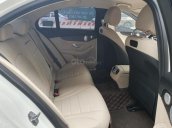 Mercesdes Benz C200 màu trắng/kem, sản xuất 2018, biển Hà Nội