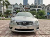 Cần bán xe Toyota Camry 2.4G 2009, màu bạc, 545tr