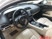 Cần bán xe Jaguar XE 2.0T Portpolio đời 2016, màu trắng, nhập khẩu Anh Quốc