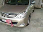 Bán Toyota Innova sản xuất năm 2009, màu vàng