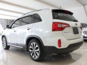 Bán Kia Sorento DATH (full) sản xuất năm 2017, màu trắng, giá cạnh tranh