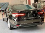 Bán xe Toyota Camry đời 2019, đủ màu, giao ngay