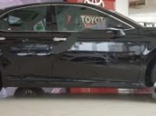 Bán Toyota Camry 2.5Q 2019, màu đen