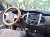 Cần bán Toyota Innova năm 2012, màu bạc chính chủ