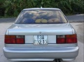 Bán xe Hyundai Sonata 1991 màu bạc, sơn mới tinh, máy mới làm rất đẹp