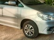 Bán Toyota Innova sản xuất năm 2015, màu bạc, giá 579tr