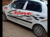 Bán xe Chevrolet Spark đời 2010, màu trắng, nhập khẩu, đã lên full đồ