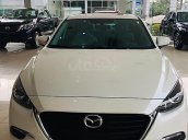 Bán xe Mazda 3 năm sản xuất 2019, màu trắng, giá 648tr