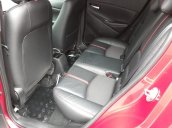 Mazda 2 1.5L AT model 2017, màu đỏ, xe nhà ít đi còn mới toanh, mới 99% luôn, giá chỉ 465 triệu