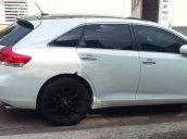 Cần bán lại xe Toyota Venza 2.7L năm sản xuất 2009, màu trắng, xe rất đẹp