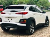 Bán xe Hyundai Kona 2019, màu trắng, 600 triệu