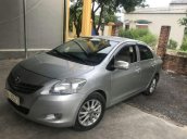 Chính chủ bán xe Toyota Vios E đời 2010, màu bạc, nhập khẩu