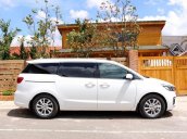 Cần bán xe Kia Sedona sản xuất năm 2019, màu trắng