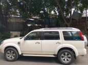 Bán Ford Everest sản xuất năm 2011, màu trắng số tự động, giá 509tr