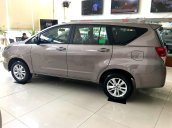 Bán ô tô Toyota Innova sản xuất 2019, màu nâu, 731 triệu