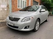 Cần bán gấp Toyota Corolla đời 2010, màu bạc, xe nhập