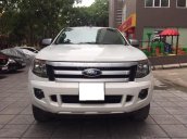 Cần bán xe Ranger XLS 2016, số sàn, máy dầu, màu trắng, gia đình sử dụng