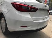 Bán Mazda 2 Premium 2019, màu trắng, nhập khẩu Thái