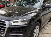 Bán Audi Q5 đời 2017, màu đen