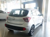 Cần bán xe Hyundai Grand i10 đời 2019, màu bạc, giá 330tr