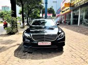 Bán xe Mercedes E200 sản xuất 2018, model 2019, màu đen, nhập khẩu nguyên chiếc