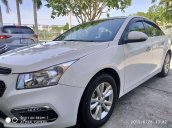 Cần bán gấp Chevrolet Cruze LT năm 2017, màu trắng  