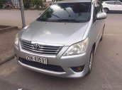 Bán Toyota Innova 2.0E đời 2013, màu bạc số sàn, giá 475tr