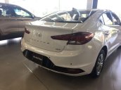 Bán Hyundai Elantra năm 2019, xe được trang bị đầy đủ các options