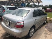 Cần bán lại xe Toyota Vios 2010, màu bạc, xe nhập xe gia đình