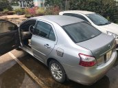 Cần bán lại xe Toyota Vios 2010, màu bạc, xe nhập xe gia đình