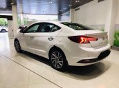 Bán Hyundai Elantra năm sản xuất 2019, màu trắng