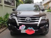 Bán xe Toyota Fortuner đời 2017, màu nâu, nhập khẩu