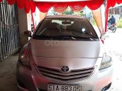 Cần tiền xây nhà bán Toyota Vios E đời 2008, màu bạc số sàn