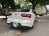 Cần bán Kia Rio 2016, màu trắng số AT xe đẹp, giá cực tốt