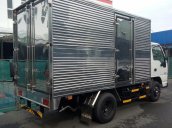 Bán xe tải Isuzu QKR230 2.4 tấn thùng kín inox, mới 2019, hỗ trợ trả góp