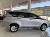 Bán Toyota Innova 2.0E MT 2019, khuyến mãi cực khủng, màu bạc giao ngay. LH: 0943.134.210