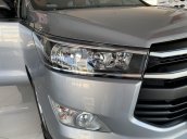 Bán Toyota Innova 2.0E MT 2019, khuyến mãi cực khủng, màu bạc giao ngay. LH: 0943.134.210