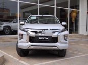 Cần bán xe Mitsubishi Triton đời 2019, màu trắng, xe nhập