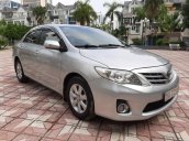 Cần bán xe Toyota Corolla Altis 1.8AT 2012, màu bạc, giá tốt