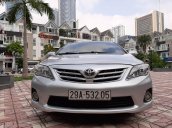 Cần bán xe Toyota Corolla Altis 1.8AT 2012, màu bạc, giá tốt